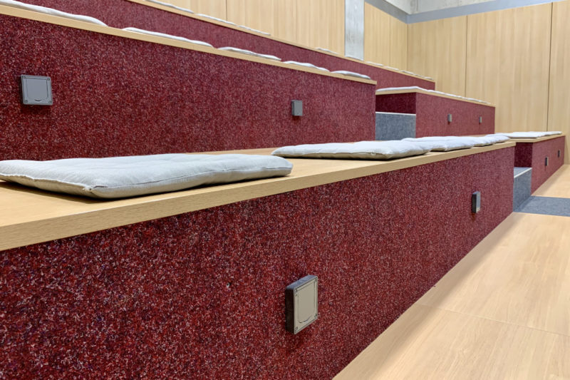 EFS_roomarts_Arena_Hörsaal_Schulung_Sitzstufen
